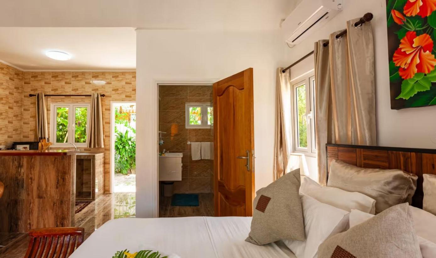 Kai Selfcatering Hotel La Digue Buitenkant foto