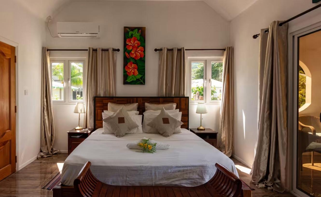 Kai Selfcatering Hotel La Digue Buitenkant foto