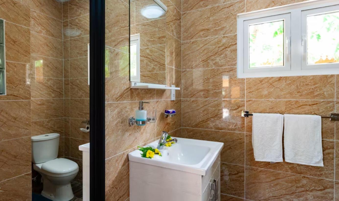 Kai Selfcatering Hotel La Digue Buitenkant foto